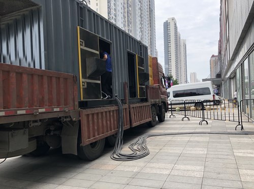 兴和柴油发电机空气滤清器在不同季节的更换周期是否有差异？